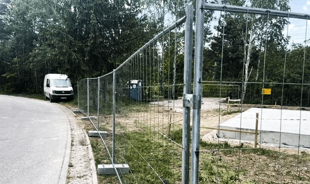 wynajem ogrodzeń budowlanych